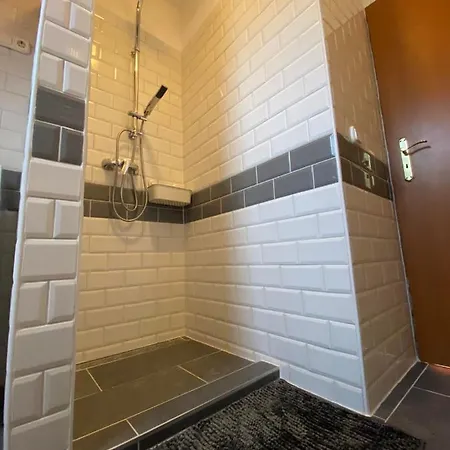 Chestnut Hill- Apartman